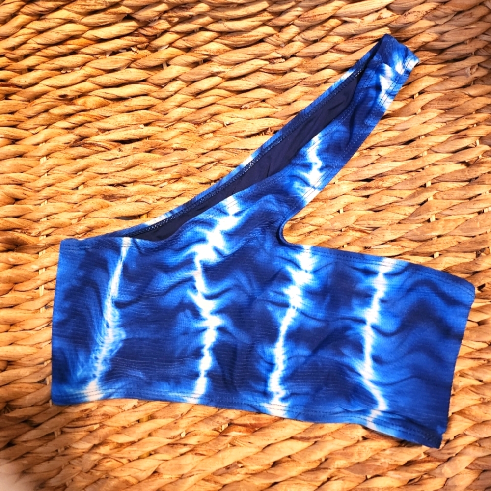 NEW Blue Tie-Dye One-Shoulder Top
